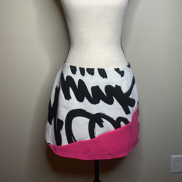 TOBI Block You Out Skirt Mini Size M - Picture 2 of 6